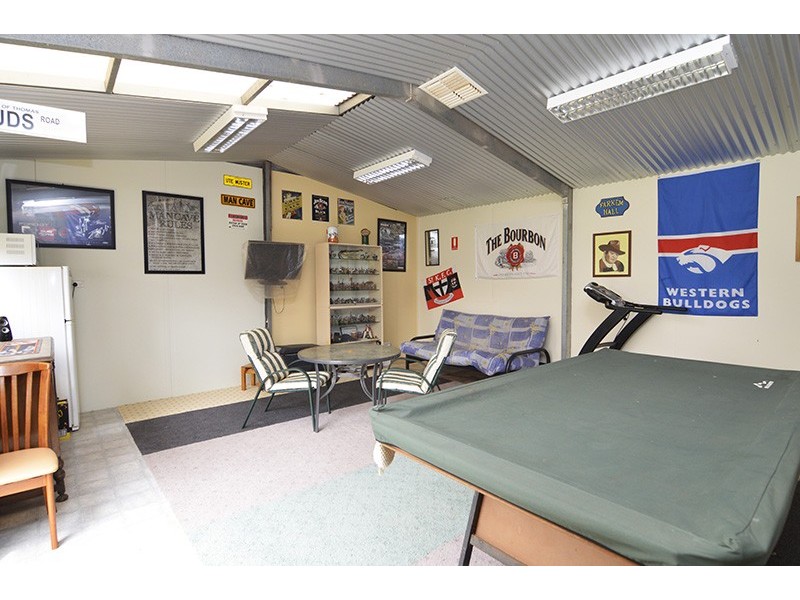 111 Mena Road, Birdwoodton VIC 3505