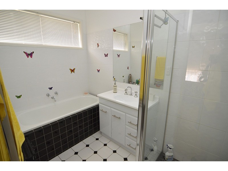 6 Merinda Court, Mildura VIC 3500