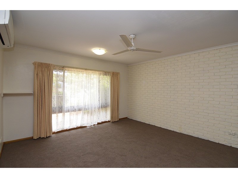 Unit 2/100 Le Amon Avenue, Mildura VIC 3500