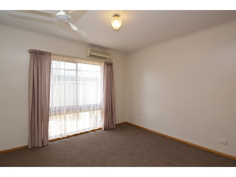 Unit 2/100 Le Amon Avenue, Mildura VIC 3500