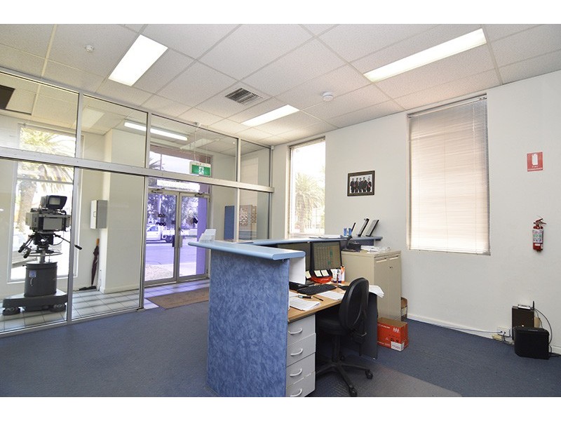 18 Deakin Avenue, Mildura VIC 3500