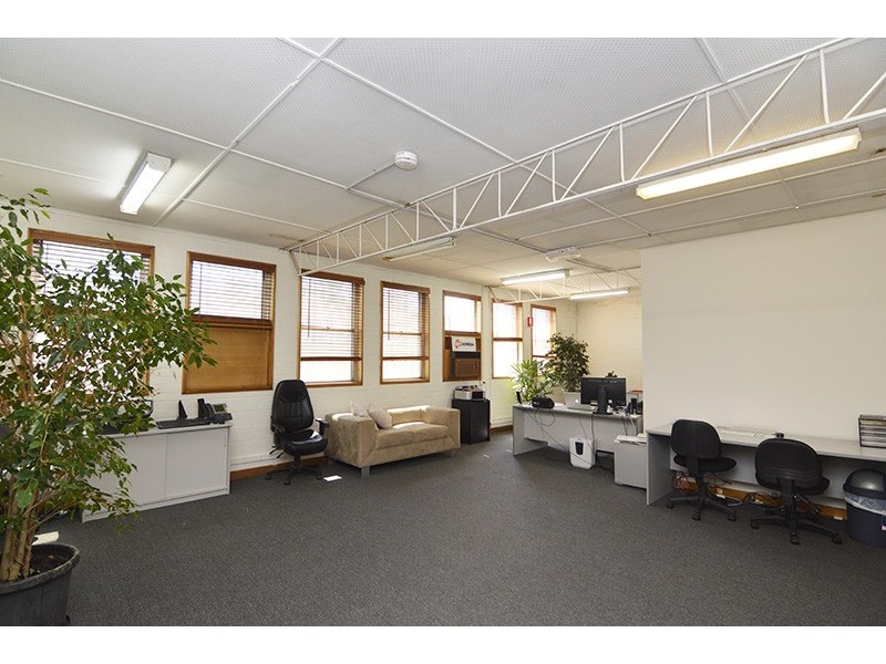 18 Deakin Avenue, Mildura VIC 3500