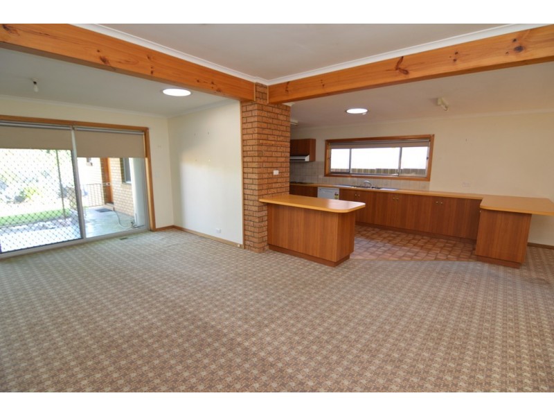 11 Stuart Avenue, Mildura VIC 3500