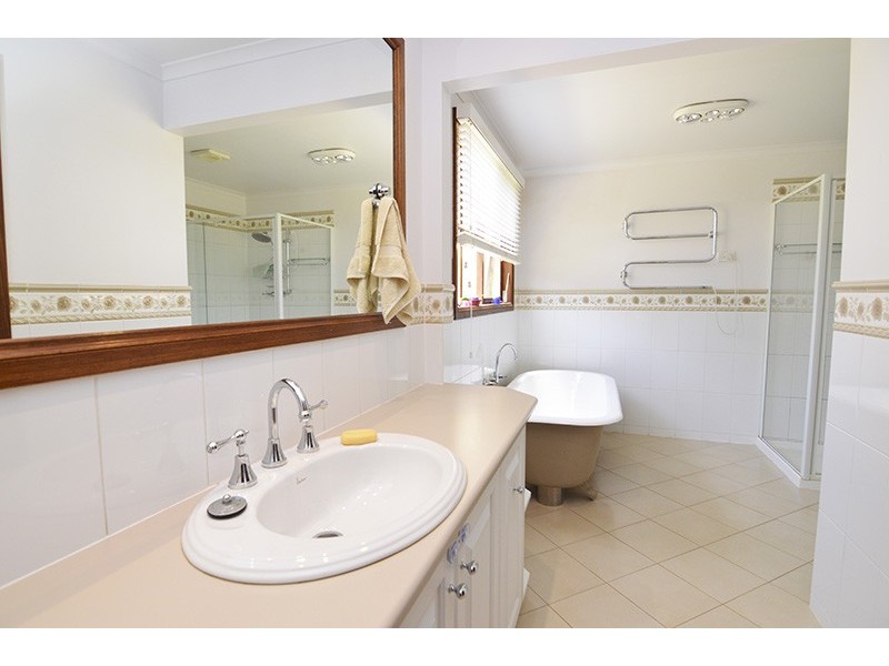 61 Barndeet Avenue, Red Cliffs VIC 3496