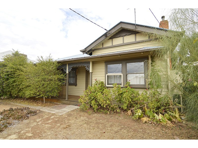151 Almond Avenue, Mildura VIC 3500