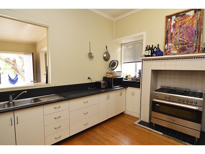 151 Almond Avenue, Mildura VIC 3500