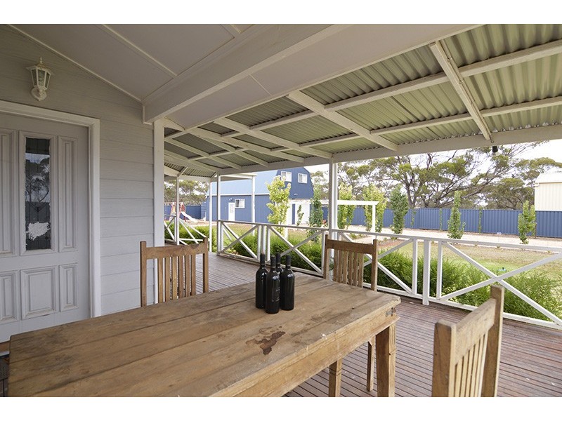 9 Brownport Road, Carwarp VIC 3494