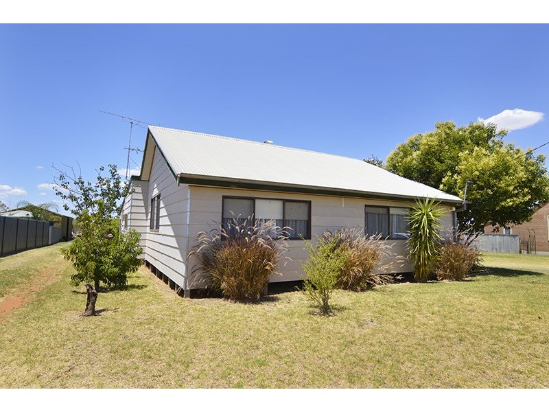 5 Kuranda Avenue, Sunnycliffs VIC 3496