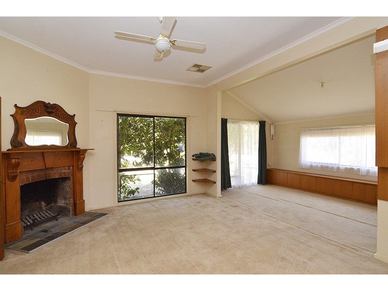 5 Kuranda Avenue, Sunnycliffs VIC 3496