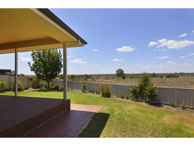 2 Hocking Court, Merbein VIC 3505