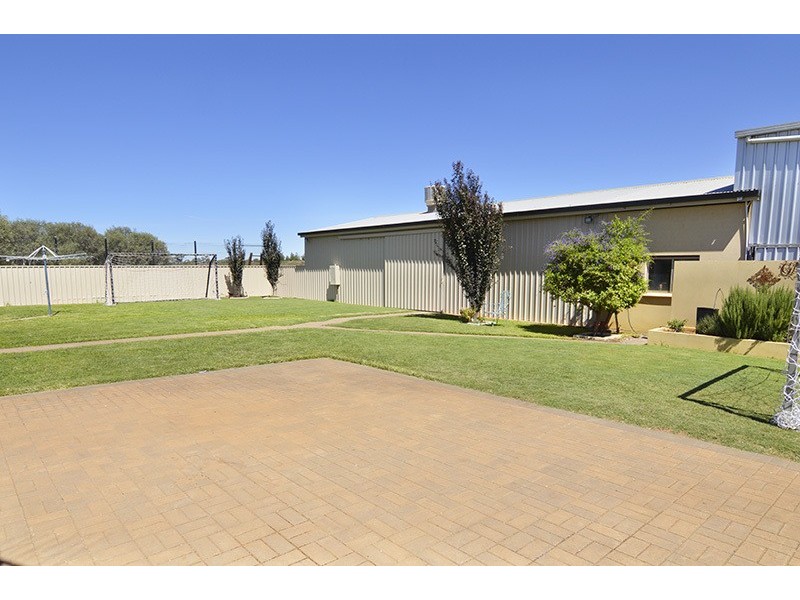 3414 Walnut Avenue, Mildura South VIC 3501