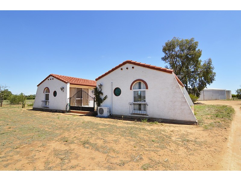 62 Quandong Avenue, Merbein VIC 3505