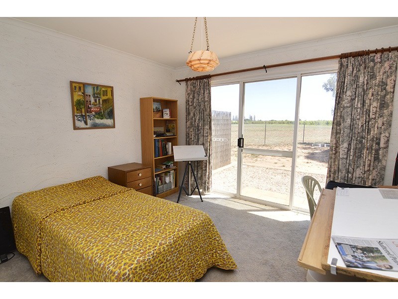 62 Quandong Avenue, Merbein VIC 3505