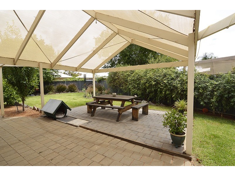 37 Riverside Avenue, Mildura VIC 3500