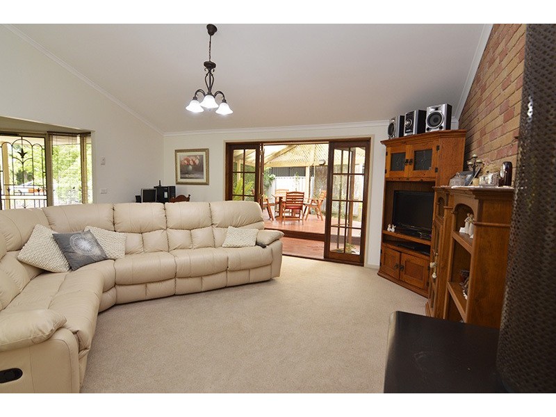 37 Riverside Avenue, Mildura VIC 3500