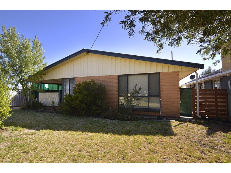 17 Terry Court, Mildura VIC 3500