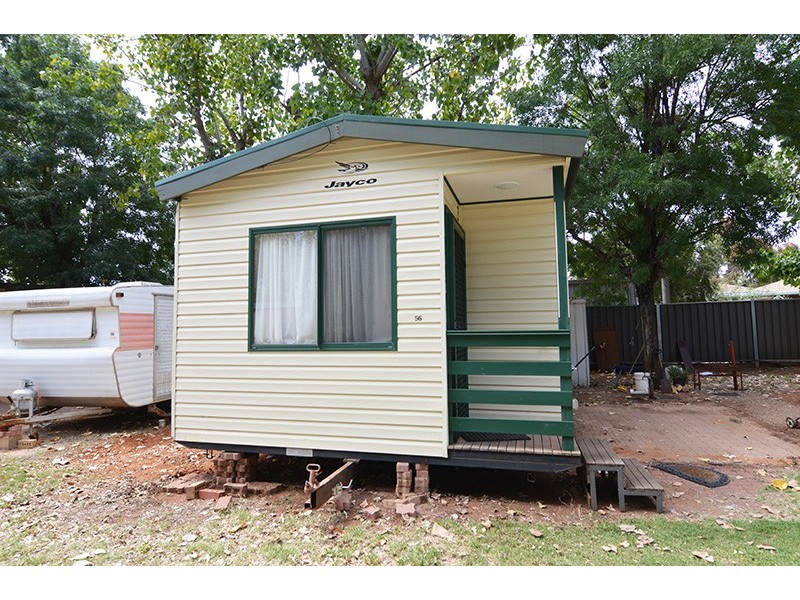 Cabin 56 Coachmans Tourist Park, 2163 Fifteenth Street, Irymple VIC 3498