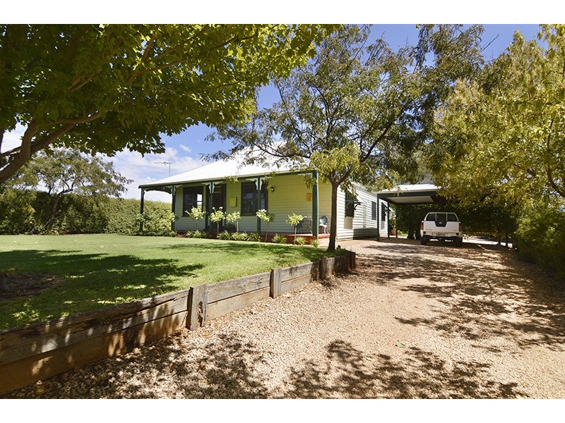 510 Paschendale Avenue, Merbein West VIC 3505