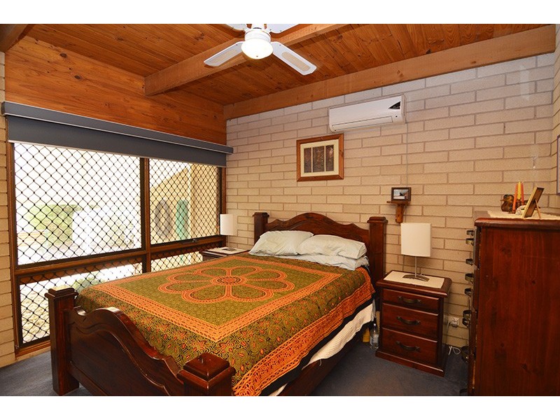 25 Riverview Drive, Dareton NSW 2717