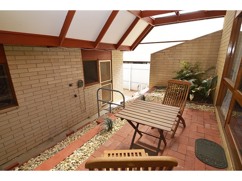 25 Riverview Drive, Dareton NSW 2717