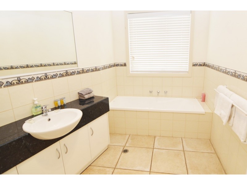 69A Cureton Avenue, Mildura VIC 3500