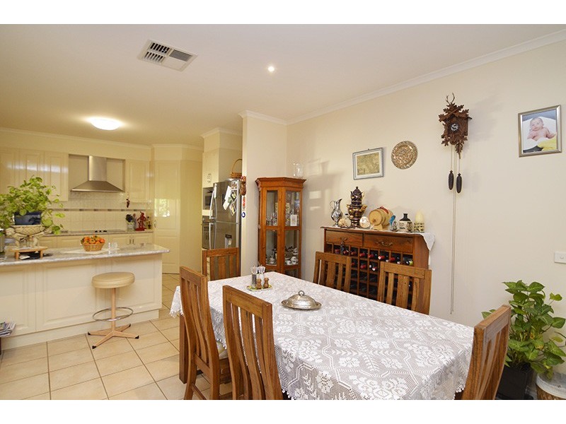 8 Tarrango Drive, Mildura VIC 3500