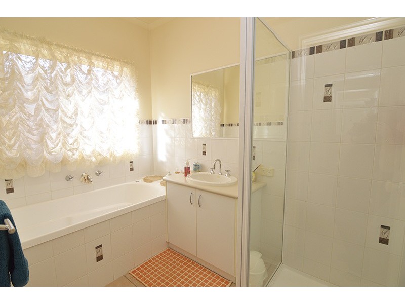 8 Tarrango Drive, Mildura VIC 3500