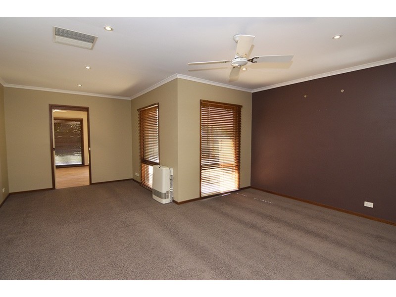 8 Kalimna Drive, Mildura VIC 3500
