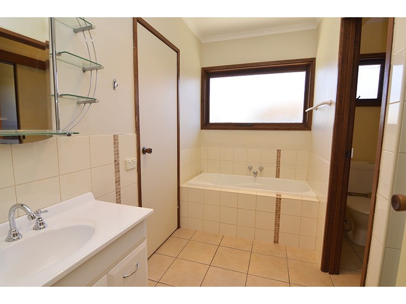 8 Kalimna Drive, Mildura VIC 3500