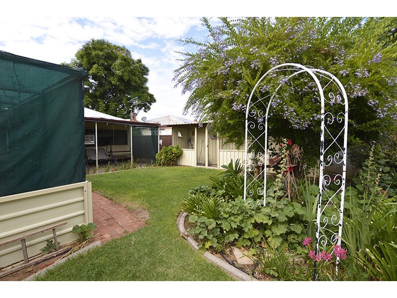 11 Mimosa Avenue, Mildura VIC 3500