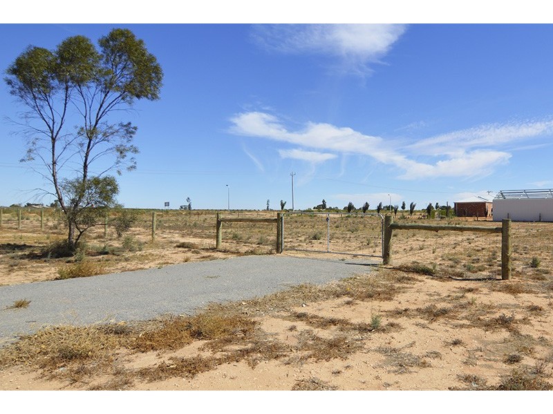 3282 Eleventh Street, Nichols Point VIC 3501