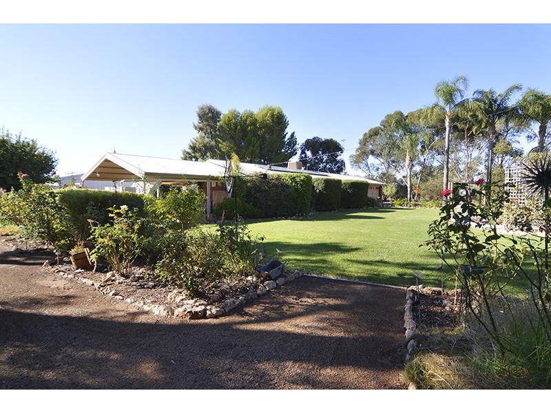 357 Paschendale Avenue, Merbein West VIC 3505