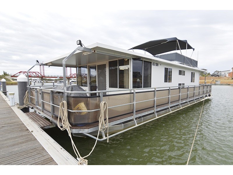 0 Houseboat, Mildura VIC 3500