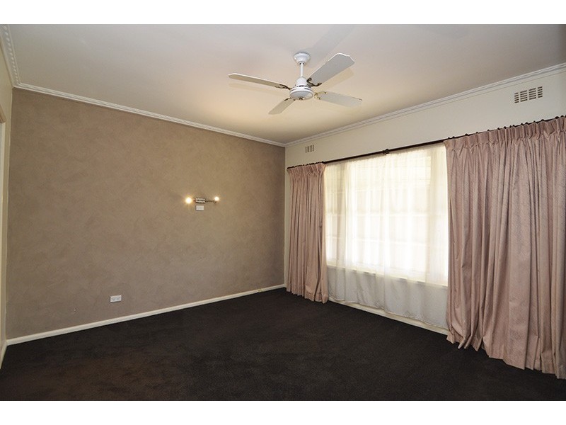 29 Campbell Grove, Mildura VIC 3500