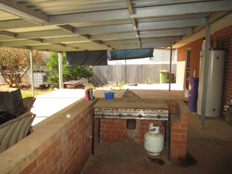 18 Monash Avenue, Underbool VIC 3509