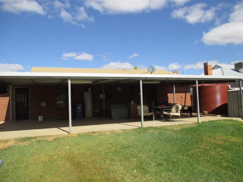 18 Monash Avenue, Underbool VIC 3509
