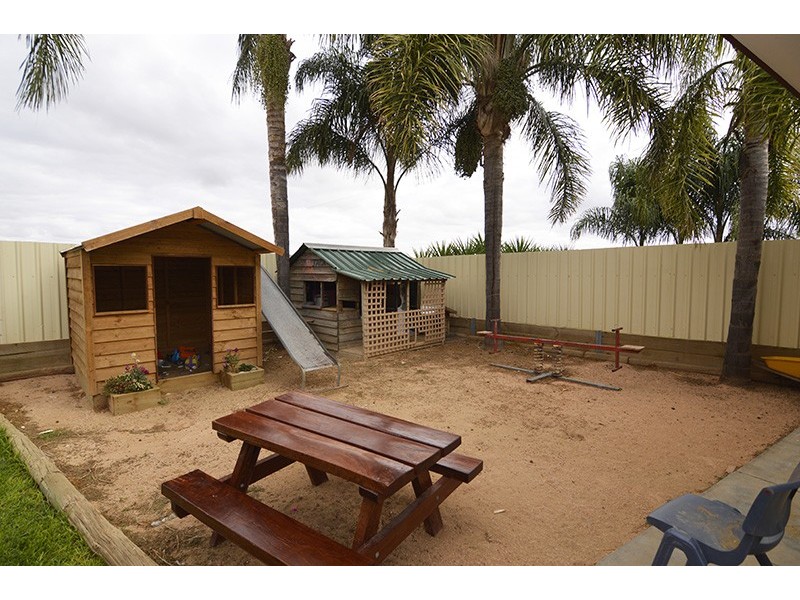 69 Cowanna Avenue South, Merbein South VIC 3505