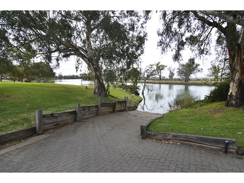 9/221-223 Adams Street, Wentworth NSW 2648