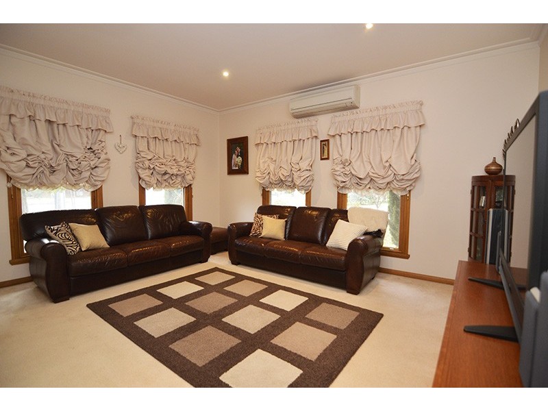 927 Fifteenth Street and Cambridge Terrace, Mildura VIC 3500