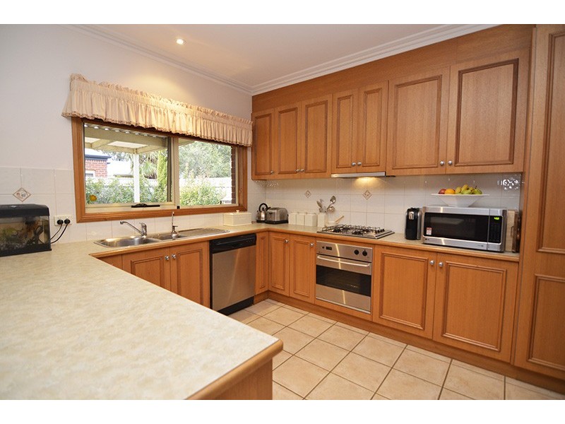 927 Fifteenth Street and Cambridge Terrace, Mildura VIC 3500