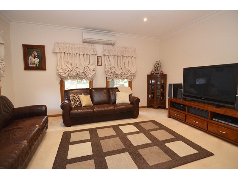 927 Fifteenth Street and Cambridge Terrace, Mildura VIC 3500