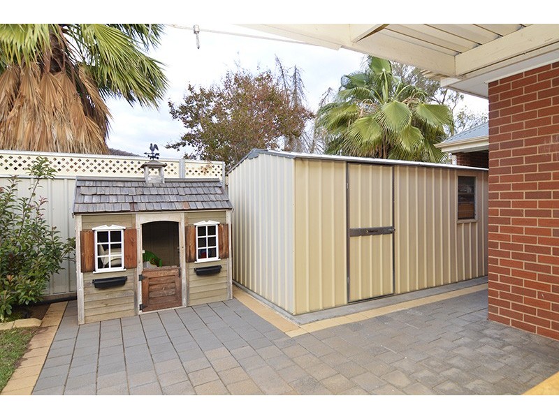 927 Fifteenth Street and Cambridge Terrace, Mildura VIC 3500