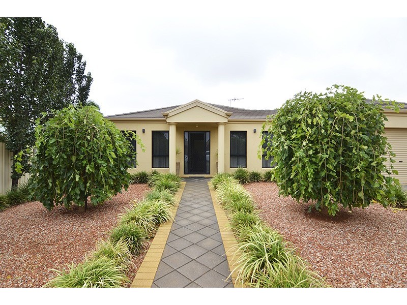 40 Belleview Drive, Irymple VIC 3498