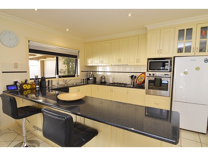 40 Belleview Drive, Irymple VIC 3498