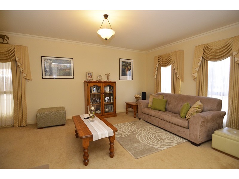 40 Belleview Drive, Irymple VIC 3498