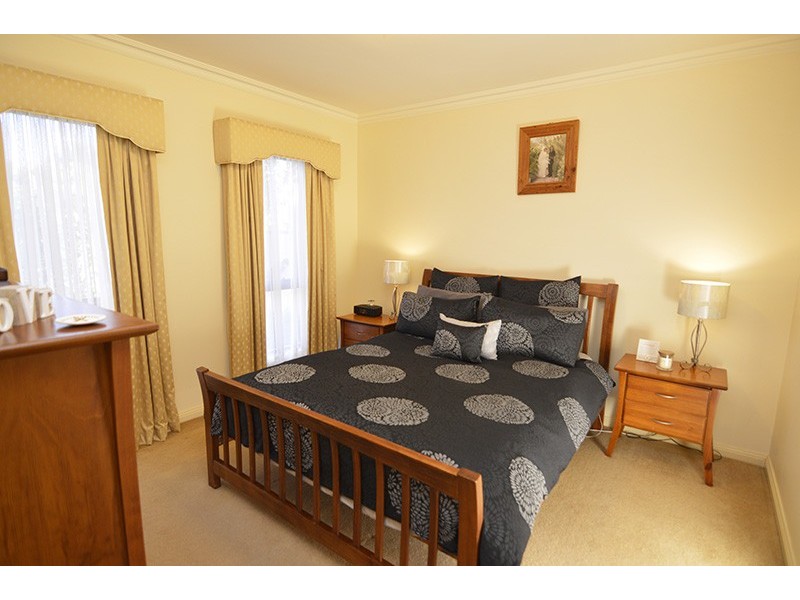 40 Belleview Drive, Irymple VIC 3498