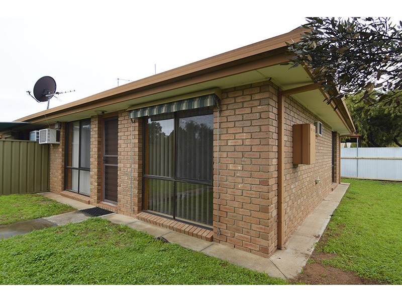 2/290 San Mateo Avenue, Mildura VIC 3500