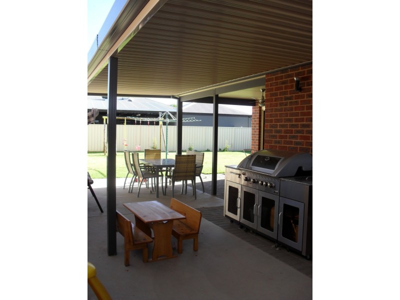 10 Madison Close, Mildura VIC 3500