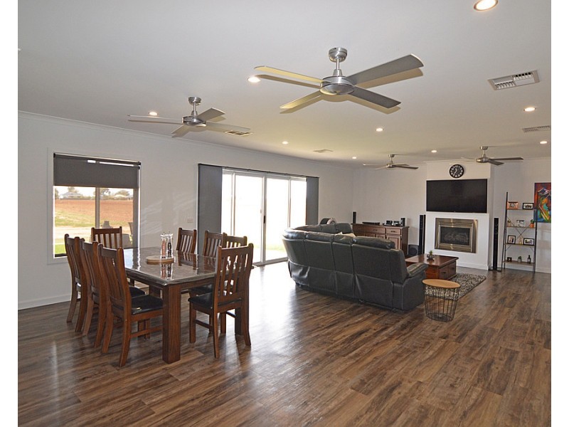 53 Betty Krake Drive, Red Cliffs VIC 3496