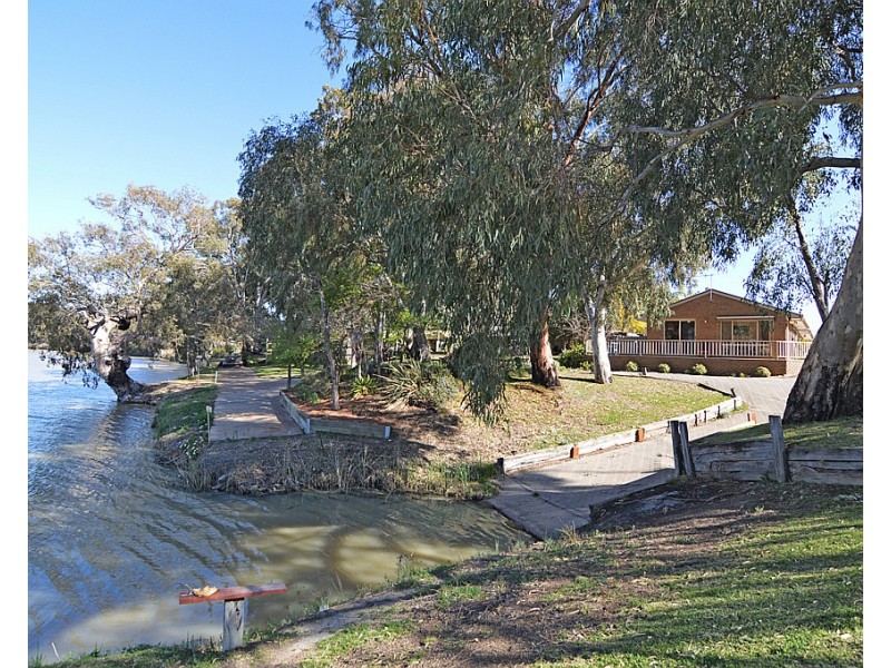 6/221-223 Adams Street, Wentworth NSW 2648